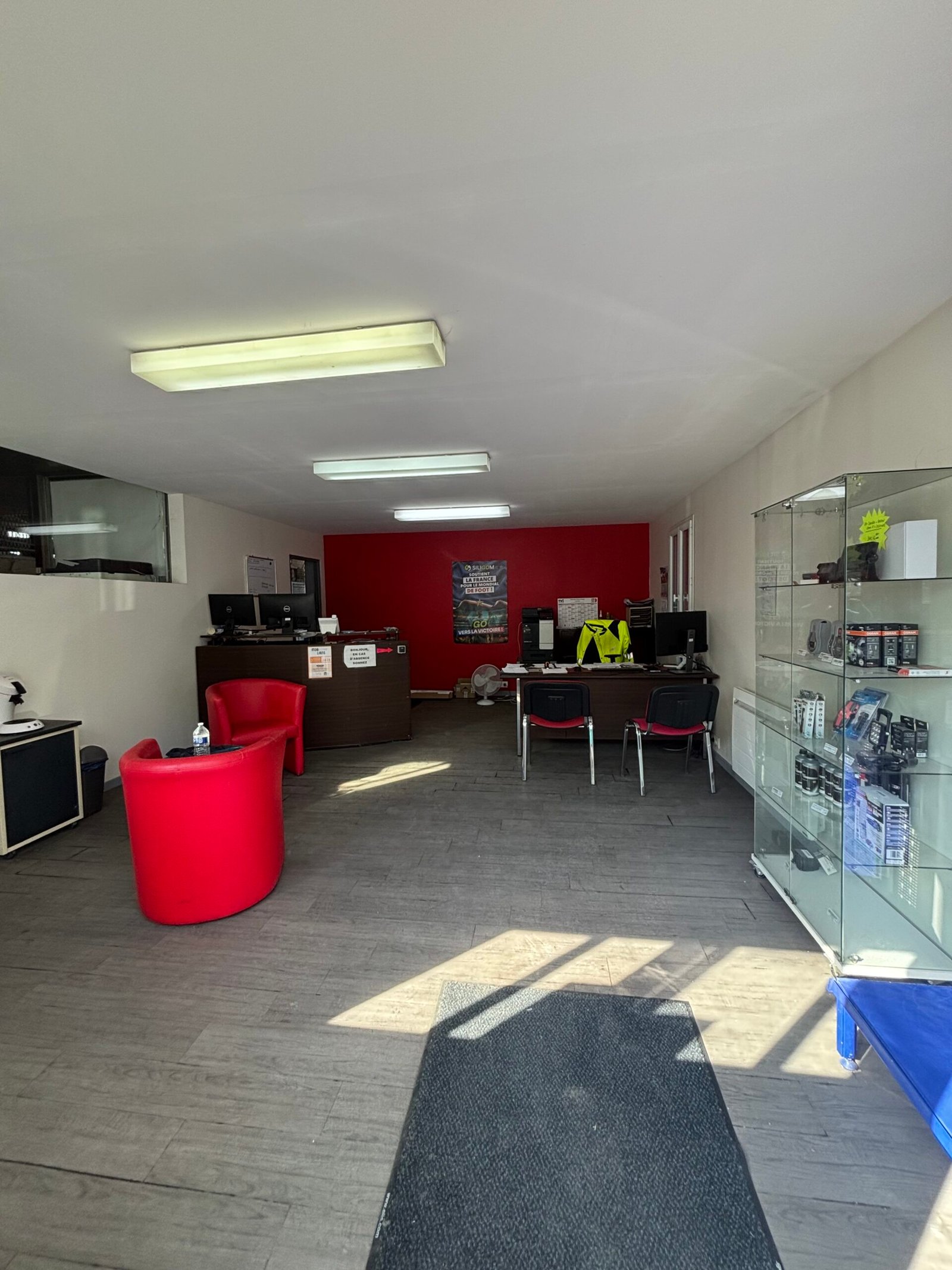 Accueil et espace d’attente de Provins Poids Lourds